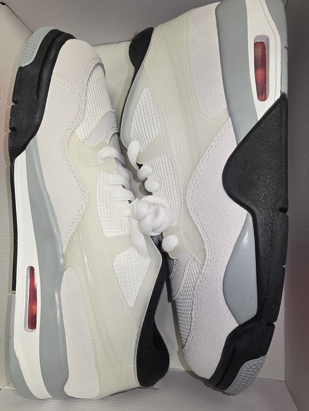 Air Jordan 4 RM